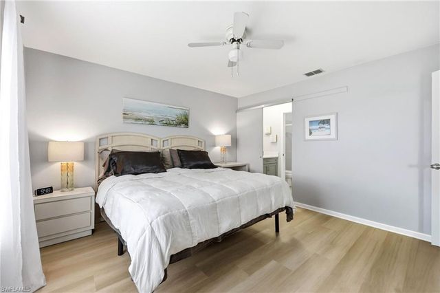 1476 Churchill CIR J203, Naples, FL 34116