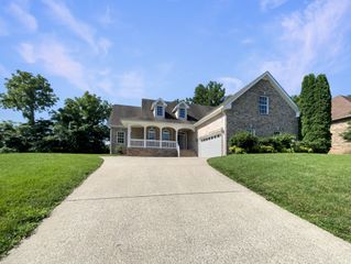 3624 Prestwicke Pl, Adams, TN 37010
