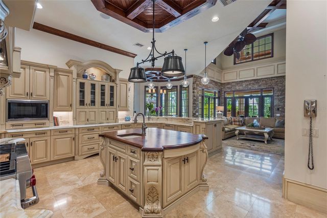 9121 TIBET POINTE CIRCLE, Windermere, FL 34786