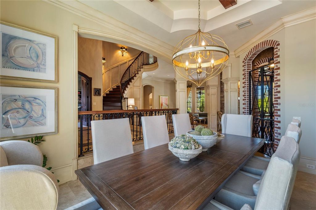 Image 18 of property listing at 9121 TIBET POINTE CIRCLE, Windermere, FL 34786