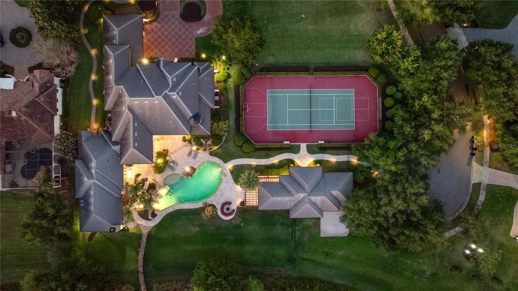 Image 7 of property listing at 9121 TIBET POINTE CIRCLE, Windermere, FL 34786