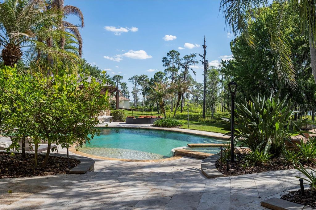 Image 81 of property listing at 9121 TIBET POINTE CIRCLE, Windermere, FL 34786