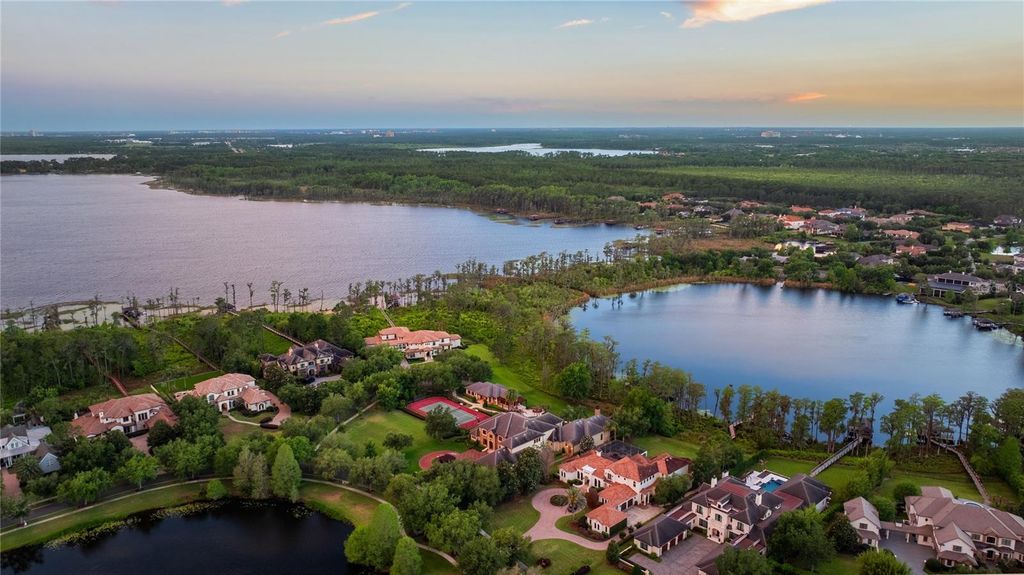 Image 95 of property listing at 9121 TIBET POINTE CIRCLE, Windermere, FL 34786