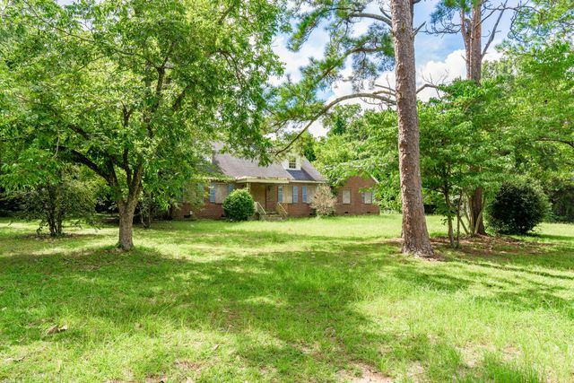 1895 Columbia Road Road, Orangeburg, SC 29115