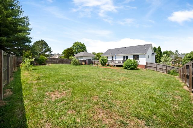 3418 Poplar Hl, Clarksville, TN 37043
