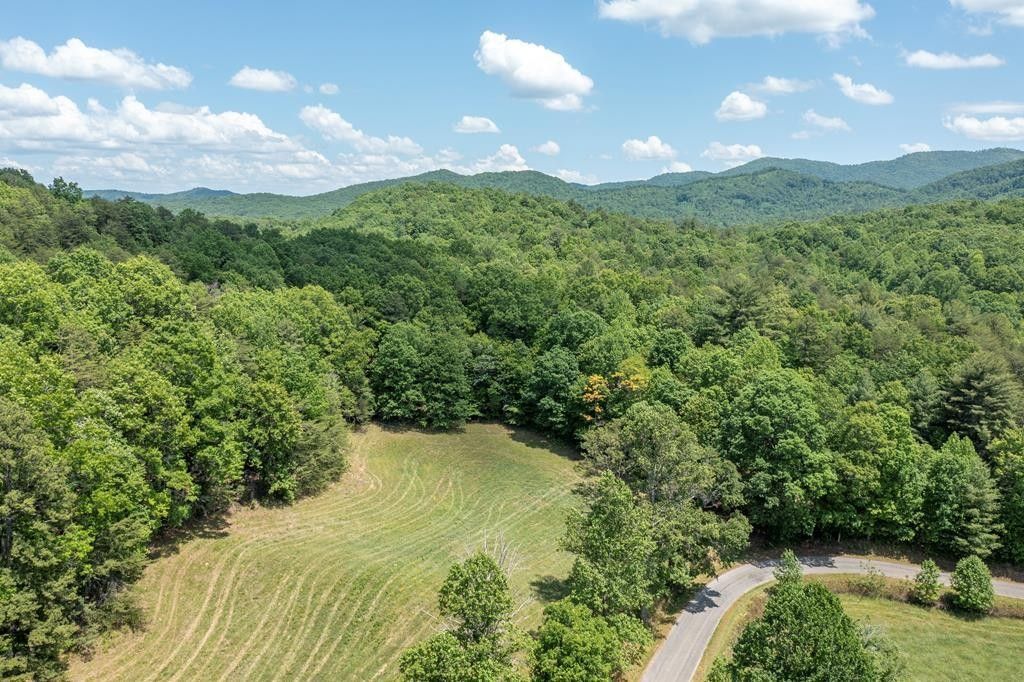 34 Donley Rd Road, Murphy, NC 28906