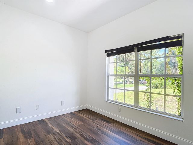 130 16TH AVENUE NE, Naples, FL 34120