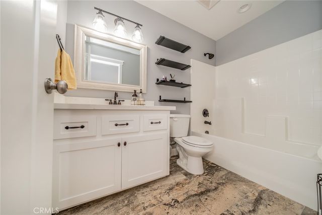 18736 Wisteria, Hesperia, CA 92345