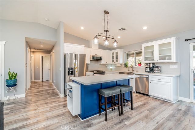 18736 Wisteria, Hesperia, CA 92345