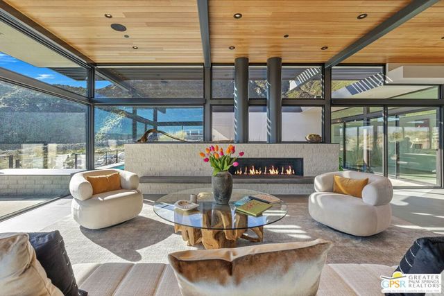 2399 City View Drive, Palm Springs, CA 92262