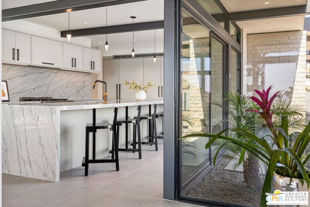 2399 City View Drive, Palm Springs, CA 92262