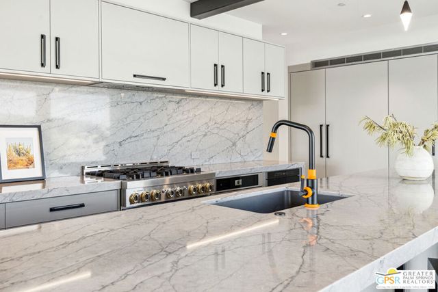 2399 City View Drive, Palm Springs, CA 92262