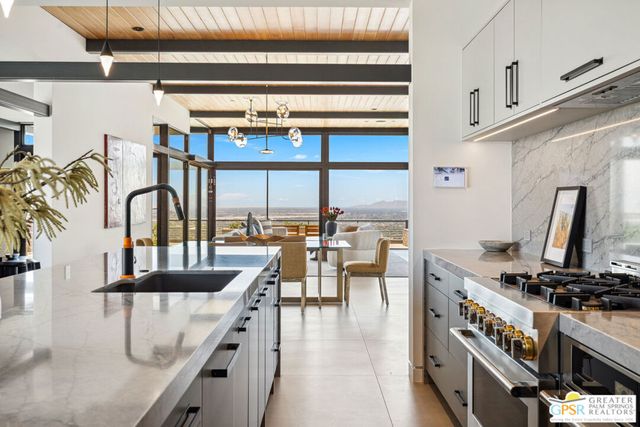 2399 City View Drive, Palm Springs, CA 92262