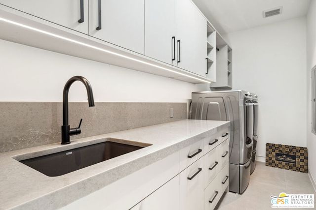 2399 City View Drive, Palm Springs, CA 92262