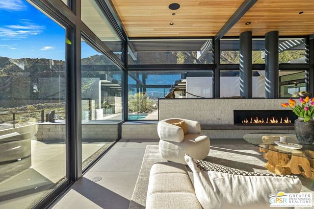 2399 City View Drive, Palm Springs, CA 92262