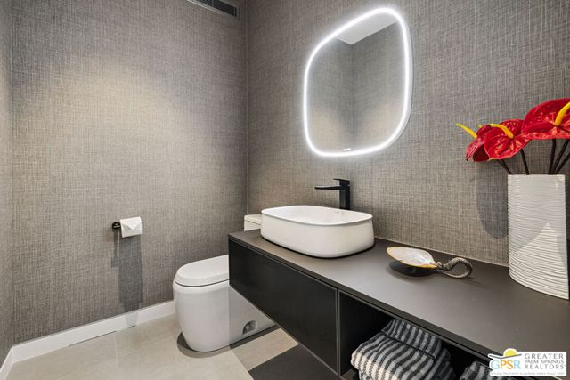 2399 City View Drive, Palm Springs, CA 92262