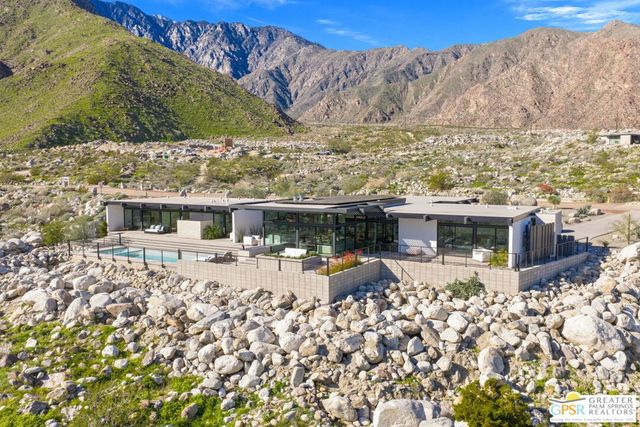 2399 City View Drive, Palm Springs, CA 92262