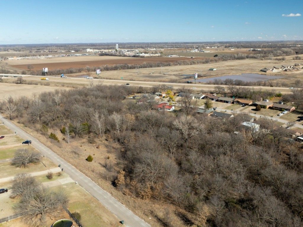 822 S Dogwood Drive, Pauls Valley, OK 73075