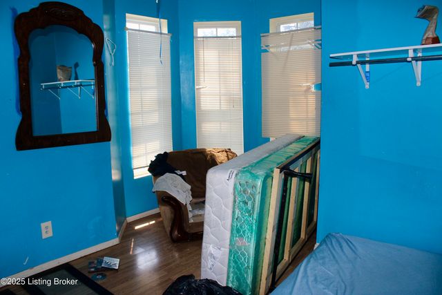 2639 Virginia Ave, Louisville, KY 40211