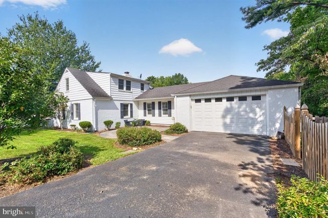 2601 MILITARY RD, Arlington, VA 22207