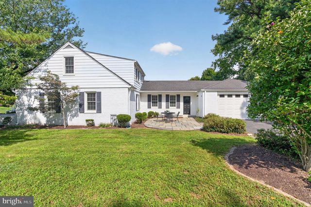 2601 MILITARY RD, Arlington, VA 22207