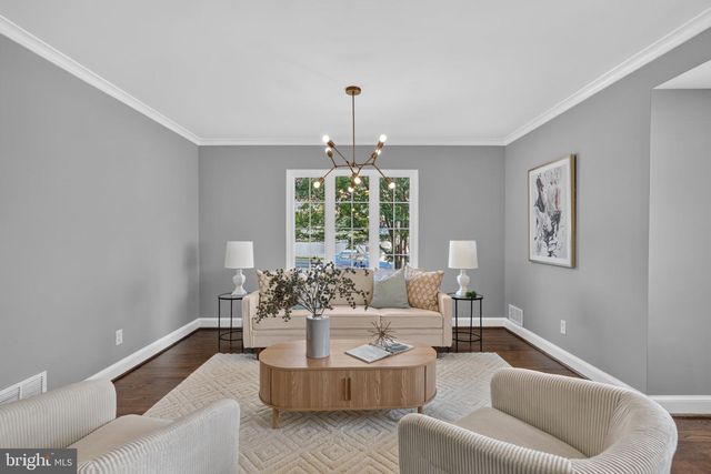 2601 MILITARY RD, Arlington, VA 22207