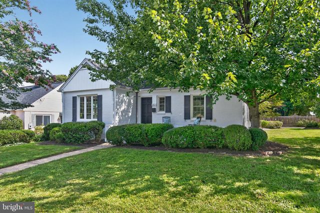 2601 MILITARY RD, Arlington, VA 22207