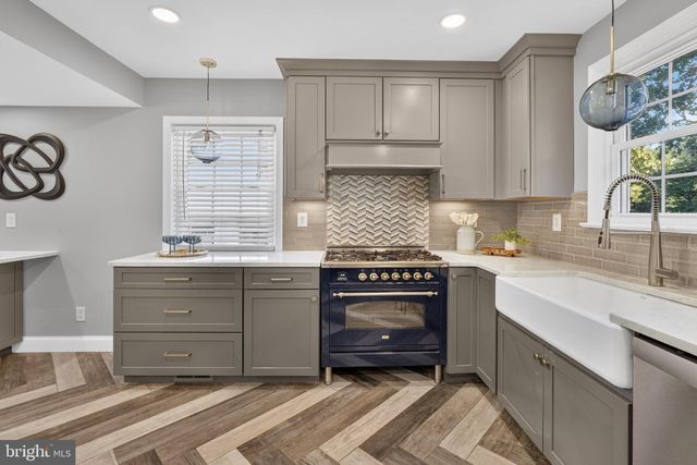 2601 MILITARY RD, Arlington, VA 22207