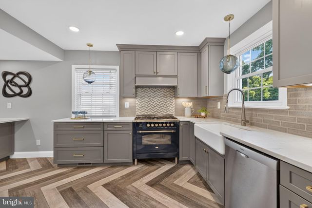 2601 MILITARY RD, Arlington, VA 22207