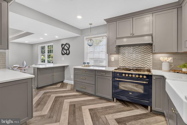 2601 MILITARY RD, Arlington, VA 22207