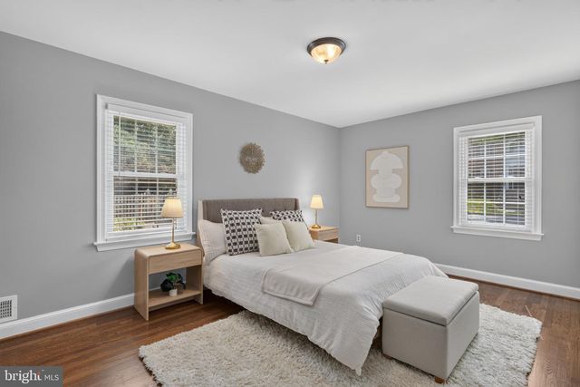 2601 MILITARY RD, Arlington, VA 22207