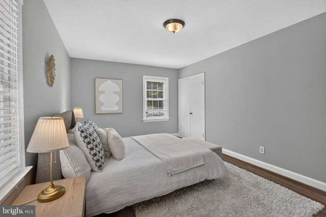 2601 MILITARY RD, Arlington, VA 22207