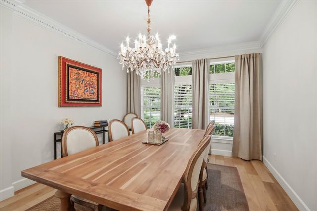 3 Edgecliff Place, The Woodlands, TX 77382
