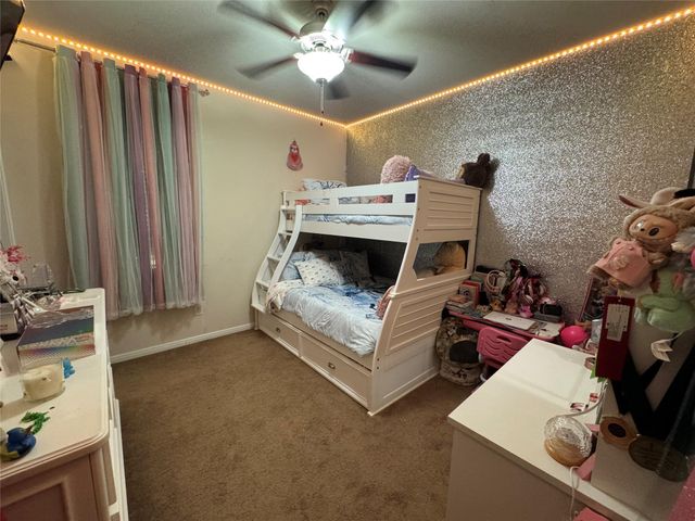 154 Deerfield Meadow Drive, Conroe, TX 77384