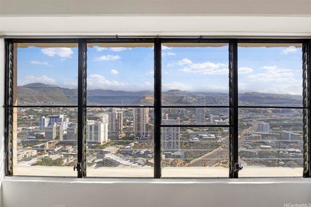 2525 Date Street 3203, Honolulu, HI 96826