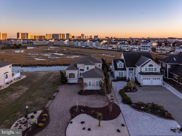231 N HERON DR, Ocean City, MD 21842