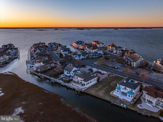 231 N HERON DR, Ocean City, MD 21842