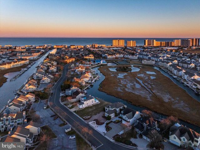 231 N HERON DR, Ocean City, MD 21842