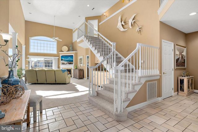 231 N HERON DR, Ocean City, MD 21842