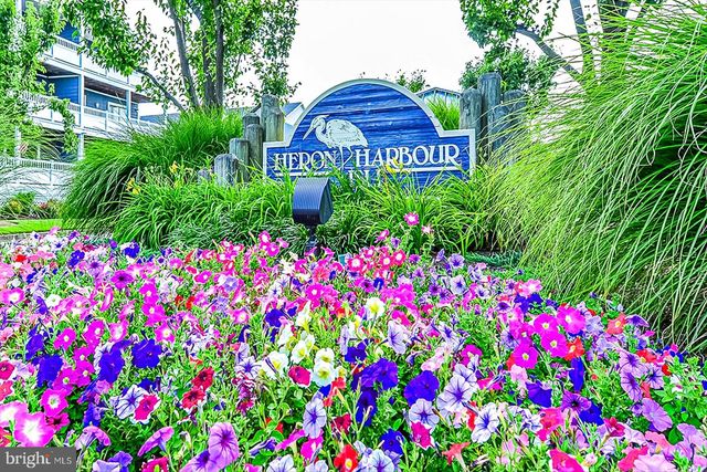 231 N HERON DR, Ocean City, MD 21842