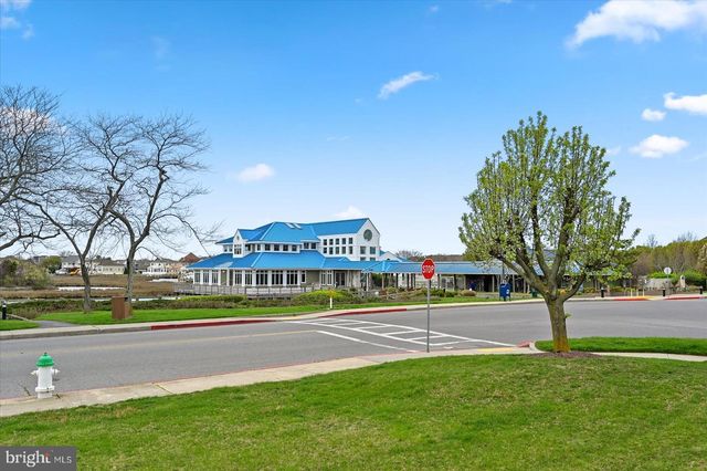 231 N HERON DR, Ocean City, MD 21842