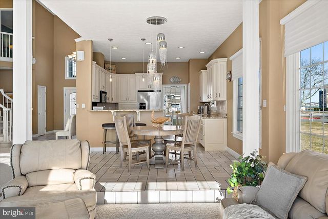 231 N HERON DR, Ocean City, MD 21842