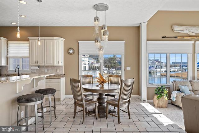 231 N HERON DR, Ocean City, MD 21842