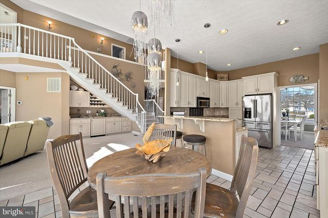 231 N HERON DR, Ocean City, MD 21842