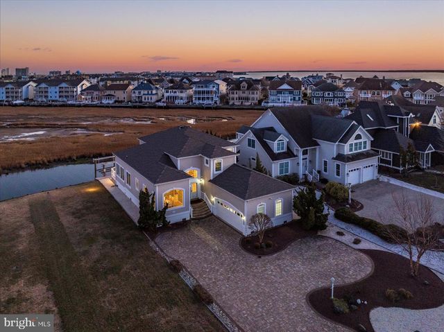 231 N HERON DR, Ocean City, MD 21842