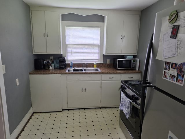 206 N Eddie St, Tullahoma, TN 37388