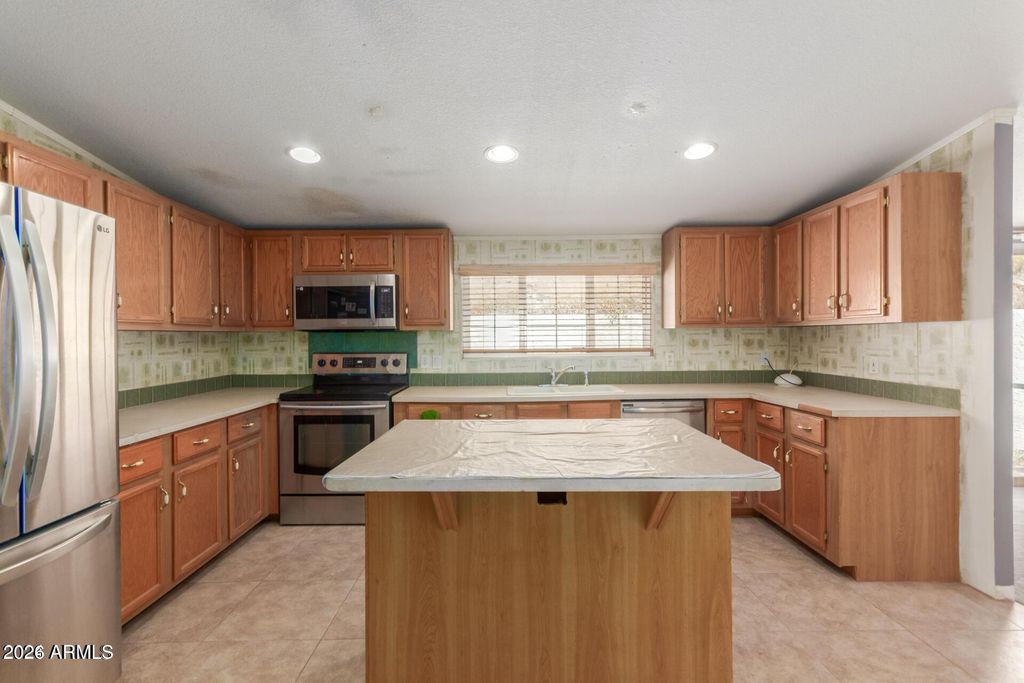 46908 N 27TH Avenue, New River, AZ 85087 — exterior