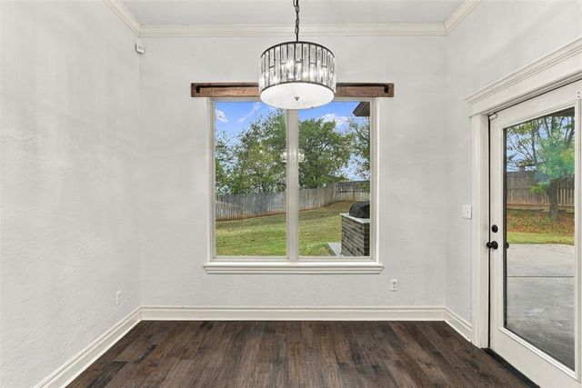 2800 SE 11th Street, Moore, OK 73160