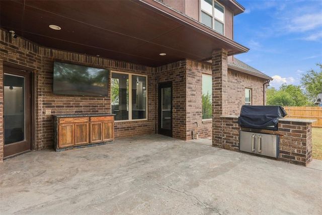 2800 SE 11th Street, Moore, OK 73160