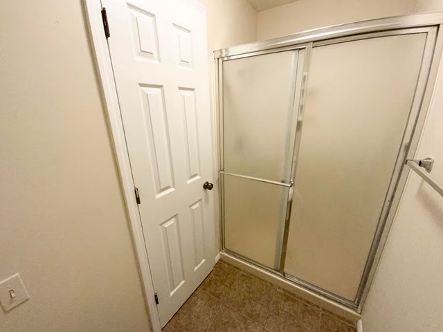 3440 S Delaware Avenue 152, Springfield, MO 65804